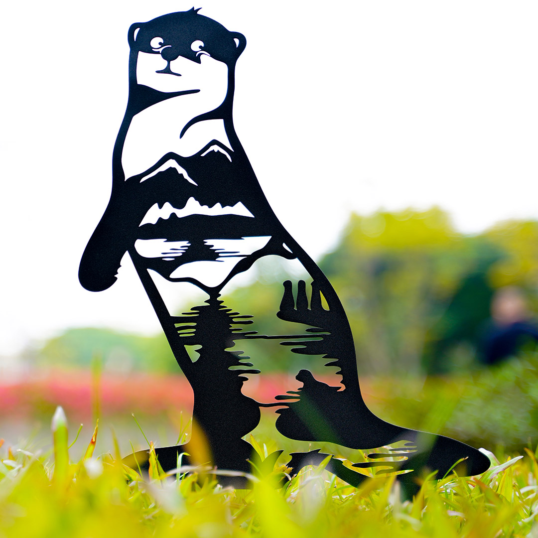 Metal Otter - Garden Decor Art