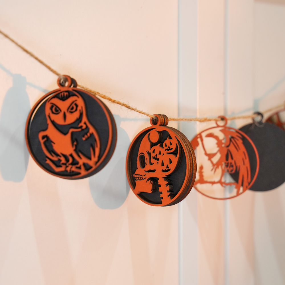 Halloween Wood Carving Ornaments, Doors & Windows Decorations Hanging  Classic Series